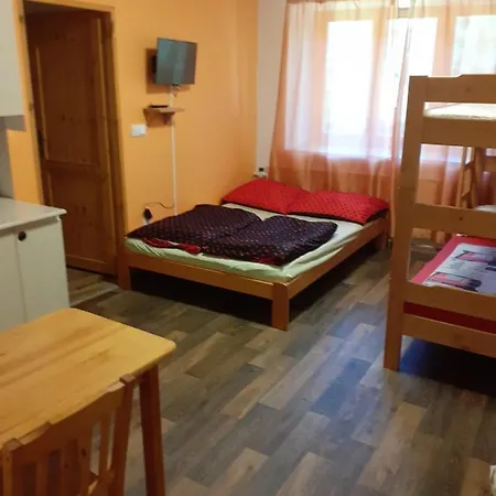Kypruv Mlyn Farm stay Kninice