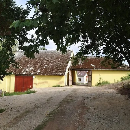 Kypruv Mlyn Knínice