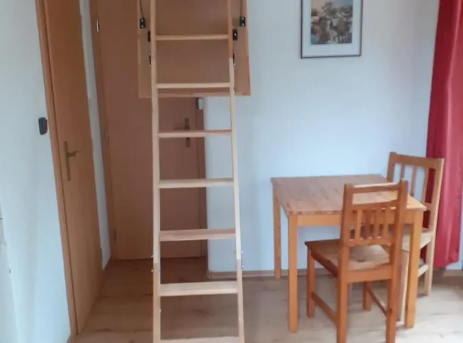 Kypruv Mlyn Feriegård Knínice