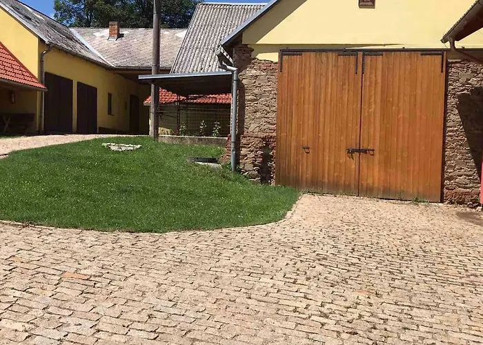 Kyprův Mlýn Farma Knínice